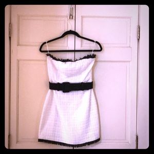 Amber X for Meski strapless mini